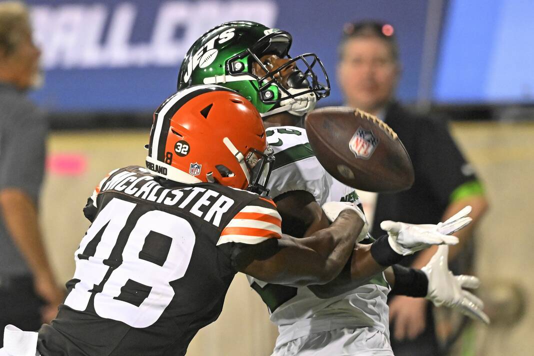 Browns beat Jets in Hall of Fame game 